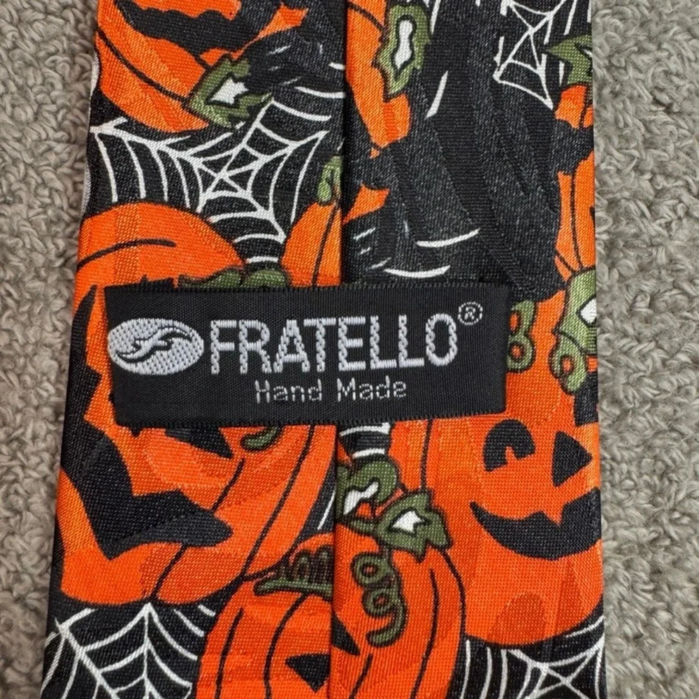 Fratello Mens Halloween Tie Orange Jack-O-Lantern Pumpkin Ghost Spiderweb Black
